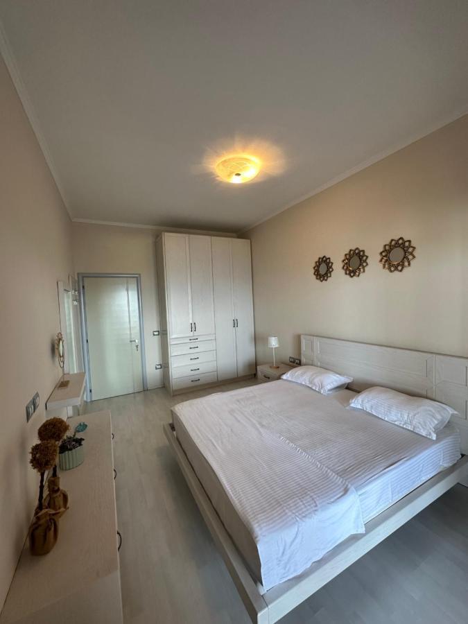 Luxury Penthouse B&E Apartment Sarandë Exterior foto
