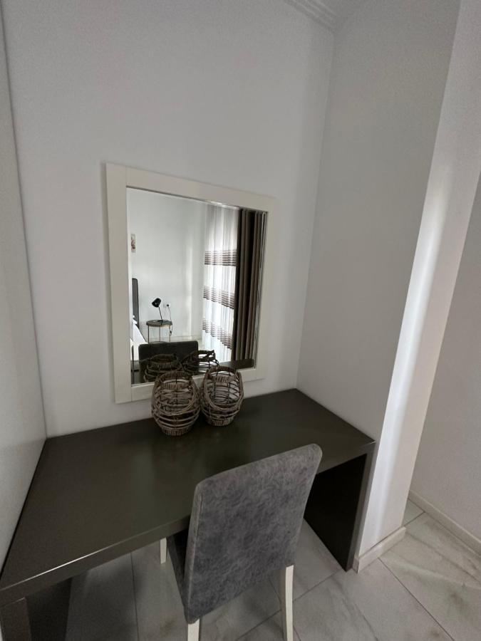 Luxury Penthouse B&E Apartment Sarandë Exterior foto