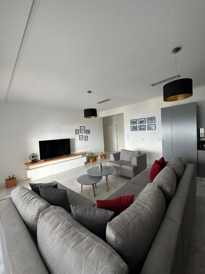 Luxury Penthouse B&E Apartment Sarandë Exterior foto