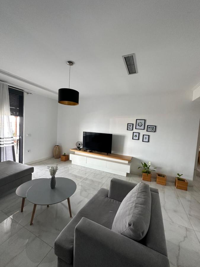 Luxury Penthouse B&E Apartment Sarandë Exterior foto